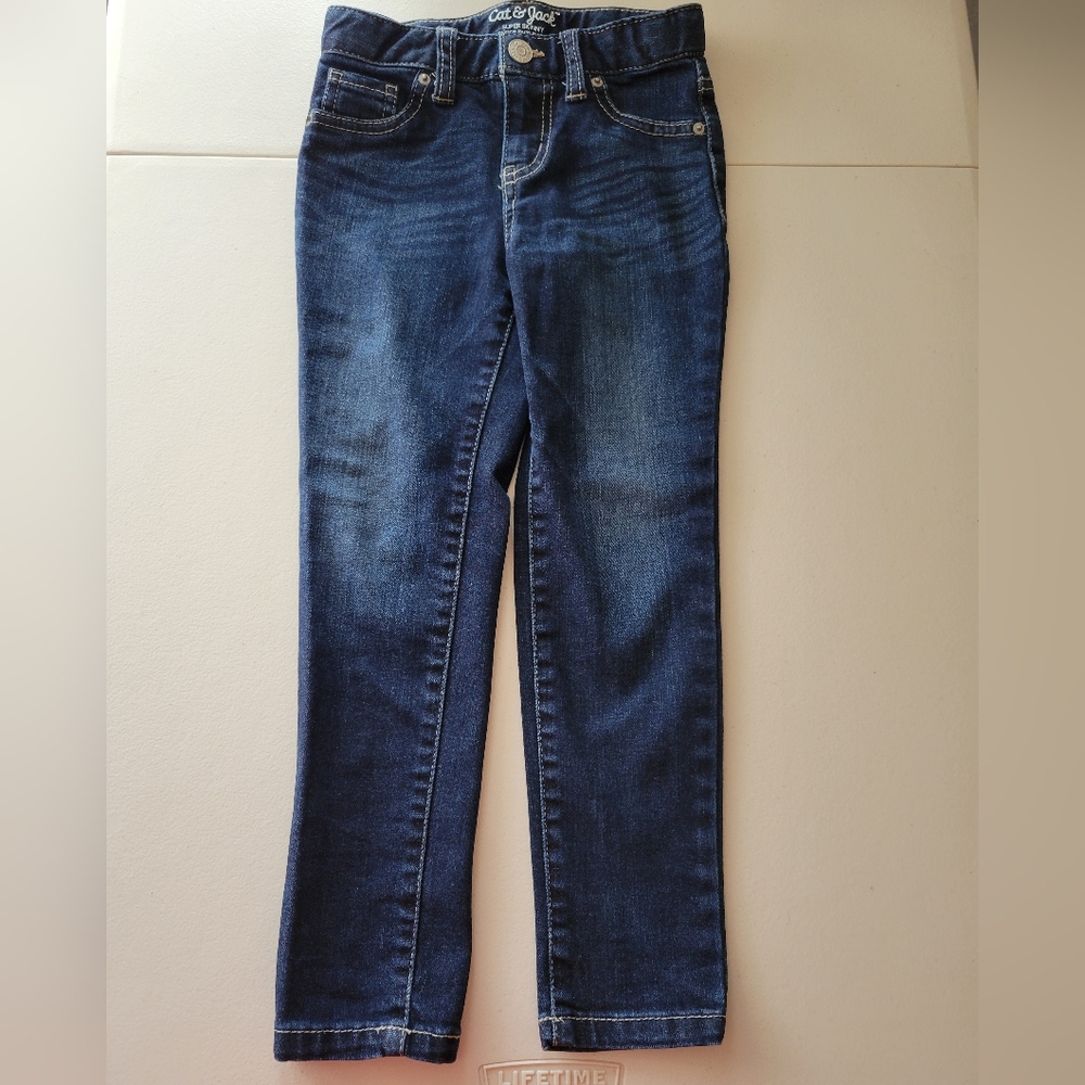 Cat & Jack Girls Super Skinny Darm Denim Jeans. Size 5